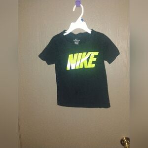 Nike Tee Boys